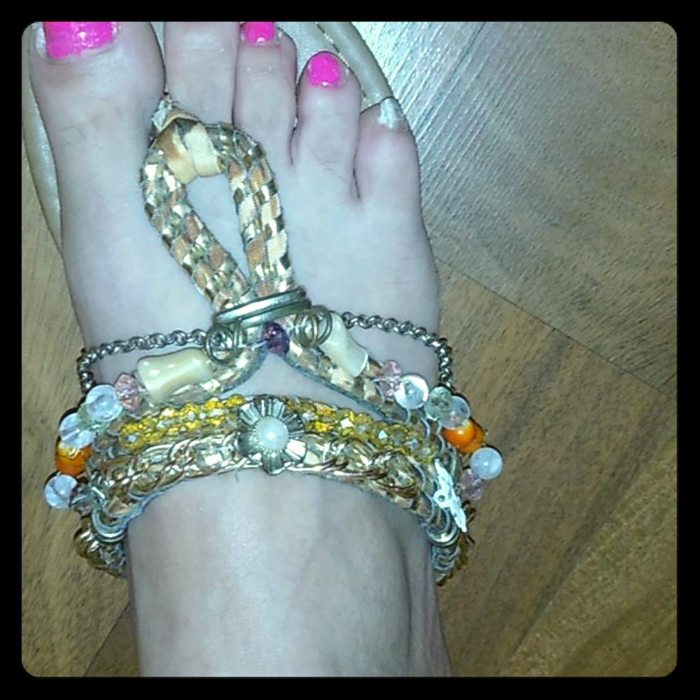 Sandals from journeys, all man-made material,